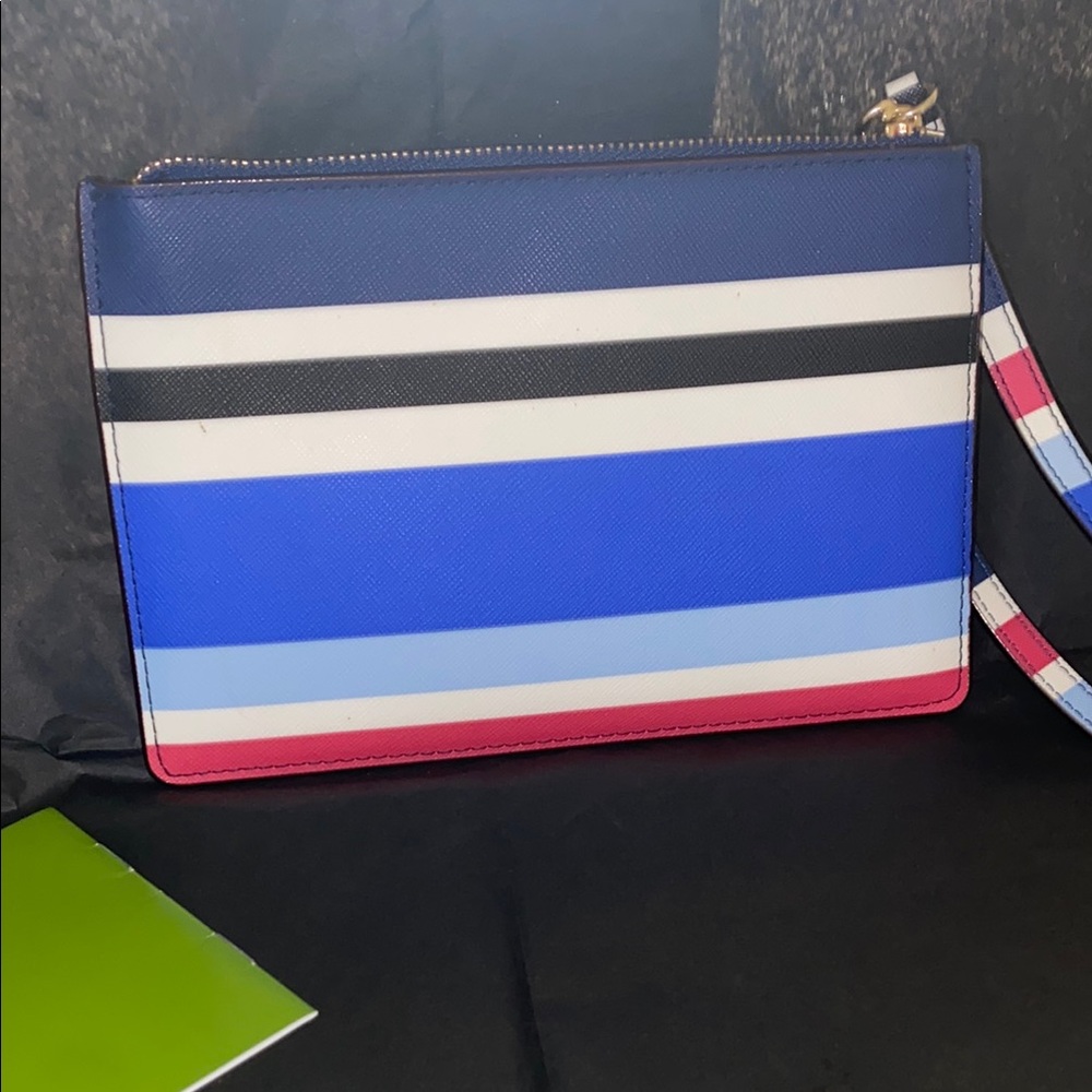 Kate Spade Blue Striped Wristlet NWOT 🏷 - Picture 4 of 6
